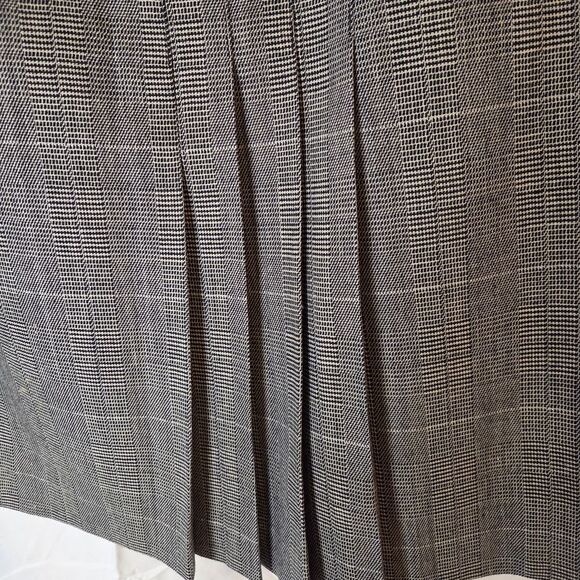 Harve Benard Grey Checkered Pleated Wool Pencil Skirt Size 14 Preppy College - Picture 2 of 7